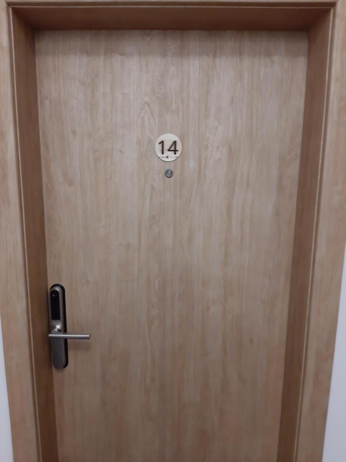 Apartman การ์โลวา สตูดังกา ภายนอก รูปภาพ